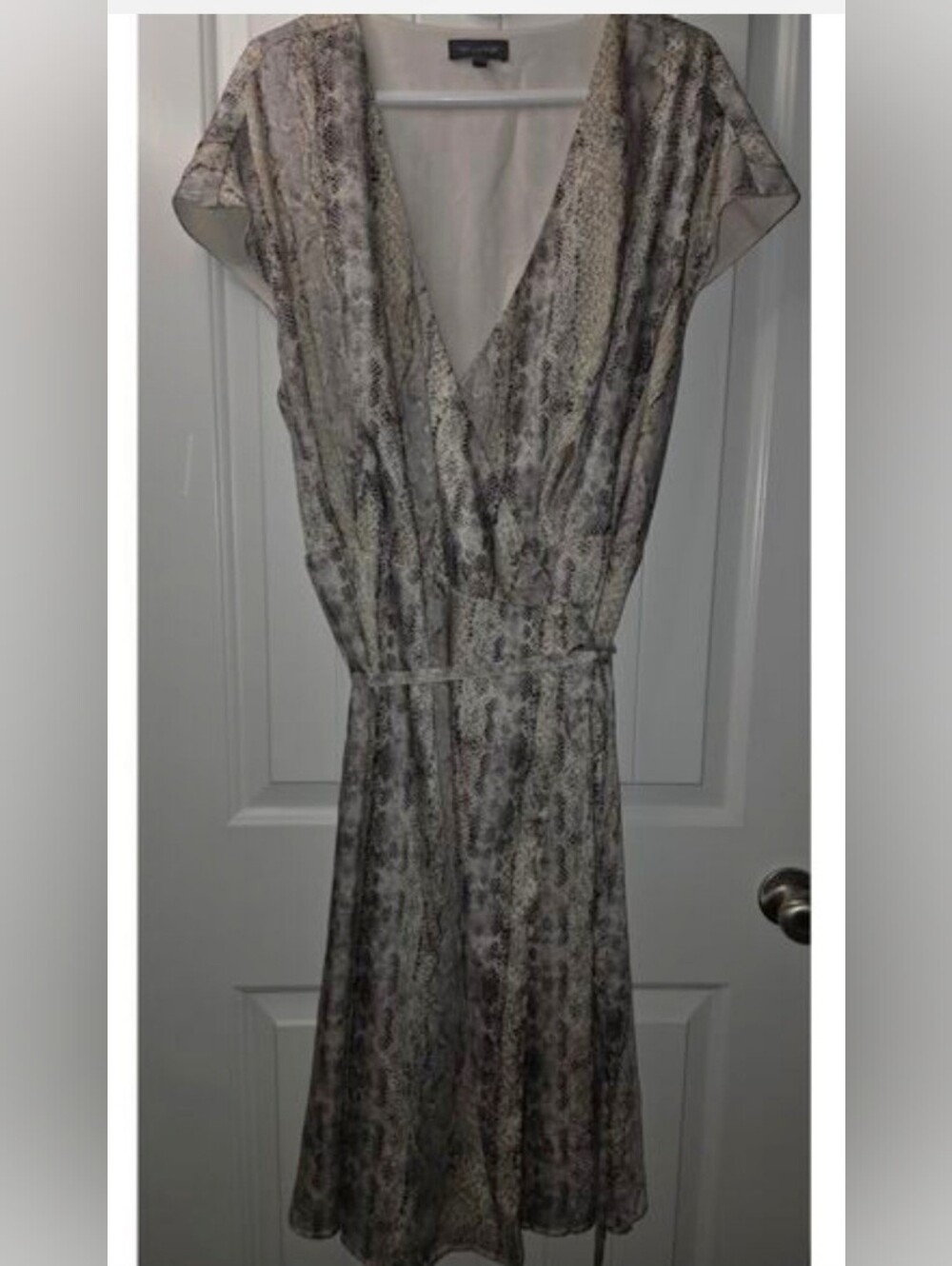 The Limited Snakeskin Wrap Dress Size 18 ❤️